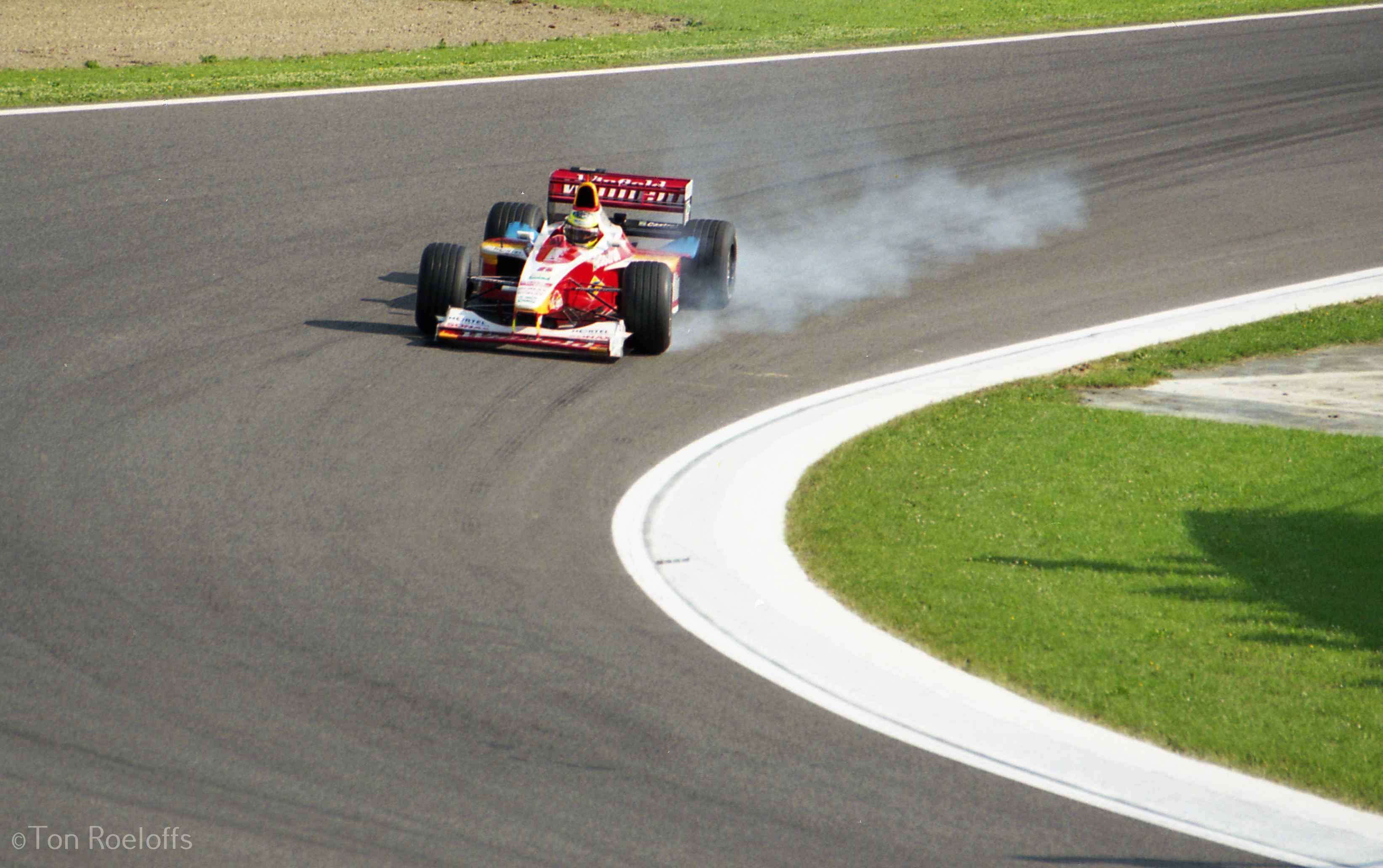 Vettel verremt zich